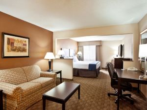 Holiday Inn Express Tuscola