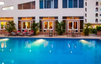African Regent Hotel - Pools