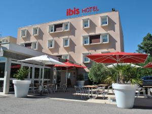 Ibis Loriol le Pouzin