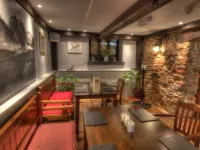 Dunster Castle Hotel فنادق في Cutcombe