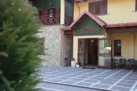 Albergo Della Posta فنادق في Bocca di Piazza