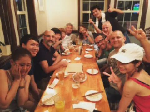 Iza Kamakura Guest House and Bar