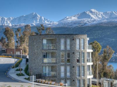 Queenstown Village Apartments