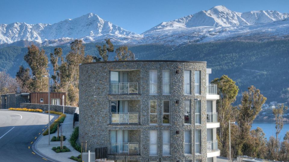 Queenstown Village Apartments