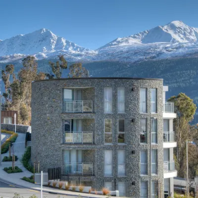 Queenstown Village Apartments Hotels near Remarkables Park