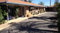 Bellview Motel فنادق في نارابري