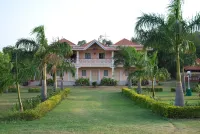 Kishkinda Heritage Resort Hotels in Sanapur