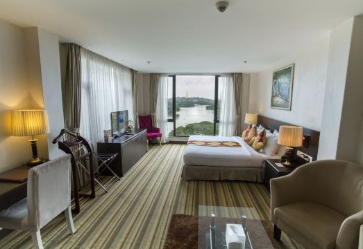 에스페라도 레이크뷰 호텔