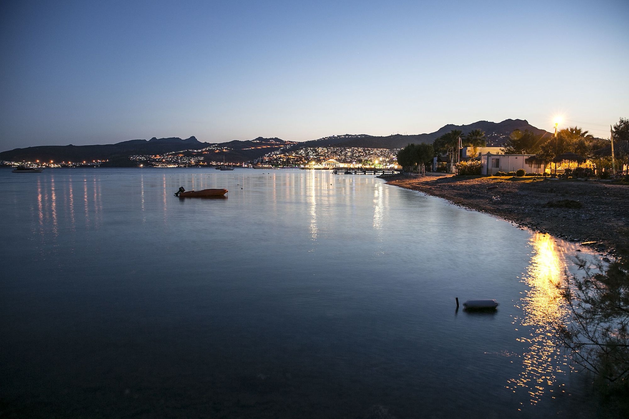 Bodrum Sea Side Beach Club Hotel