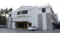 Palette - Hotel Ocean Inn Hôtels à : Valsad