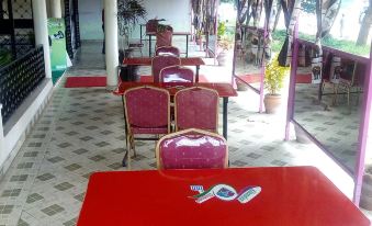 Kinondoni Diamond Hotel