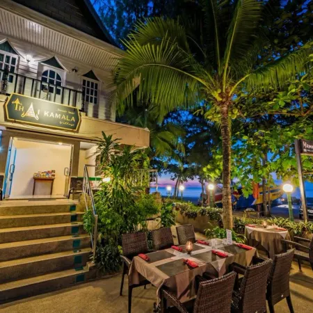 Thai Kamala Beach Front Отели рядом с достопримечательностью «Памятник Цунами»