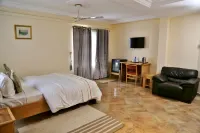 Eden Vale Hotel