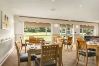 Ramada by Wyndham Chorley South - breakfast
