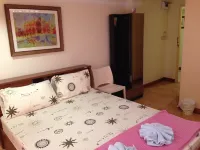 Supatara Place 2 Hotels near Otop Center Nonthaburi