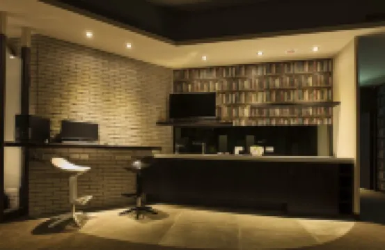 Queen Hotel II 다통 지구 주변 호텔