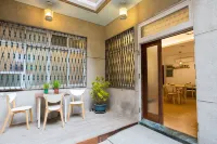 Meter 2 Hostel-Qingnian Hotels in Tainan