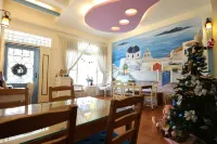 Cozy Blue Hostel