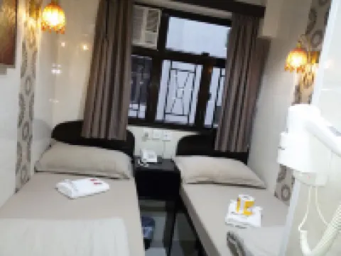 Tom's Guest House Hotels in 
