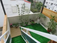 MAPLE Hostel Hotels in Ji‘an Railway Station/Container House Starbucks