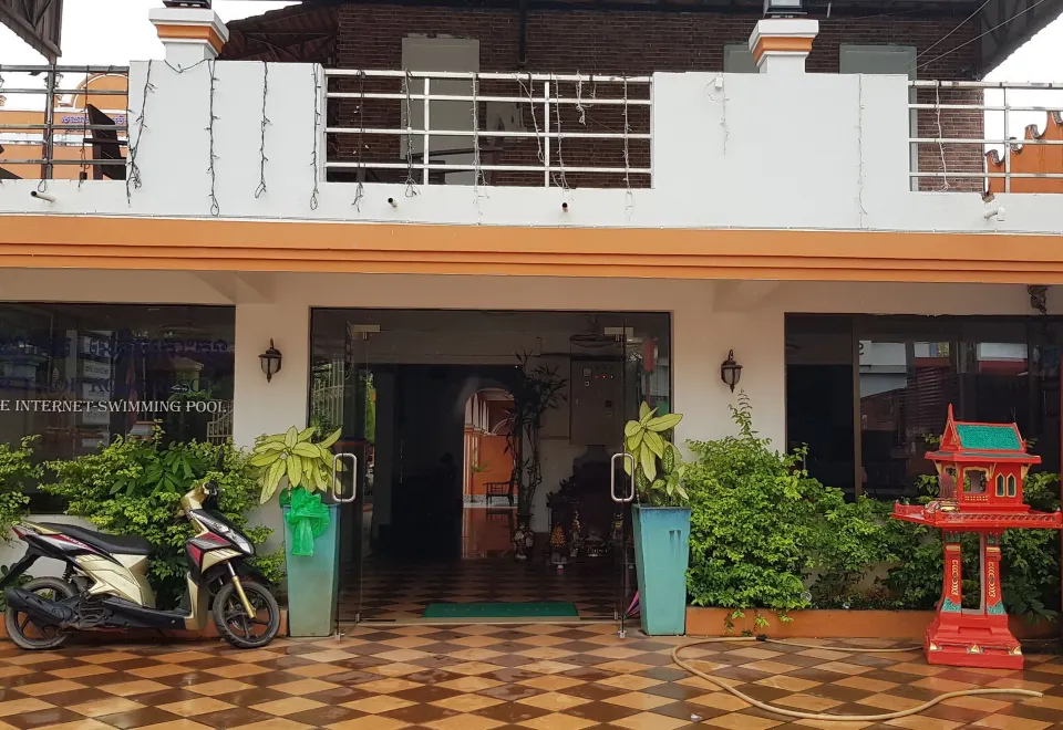 Paddy's Bamboo Guesthouse - Housity
