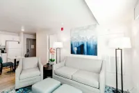 Pacific Gardens Inn Hotels in Pacific Grove