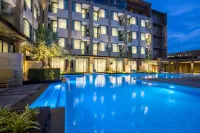 The Crystal Hotel Buriram - Formerly X2 Vibe Buriram