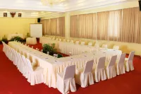 Grand Mutiara Hotel Hotels in Dolat Rakyat