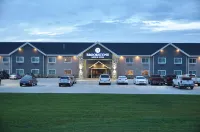 Brookstone Lodge & Suites Hotels in Algona