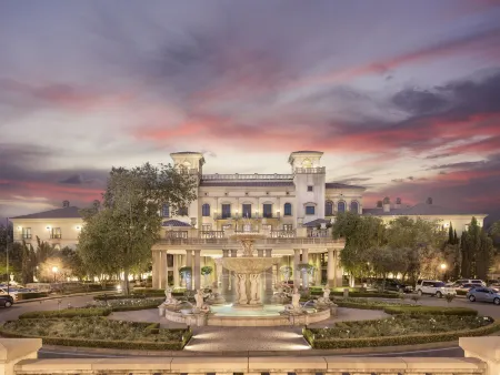 Palazzo Hotel