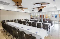 Oaks Broome Hotel