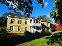 Tehtaan Hotelli Hotels in 
