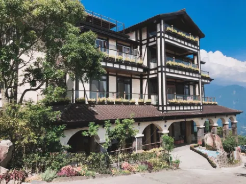 Impression Nordic Manor Club