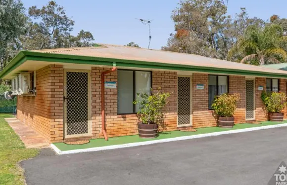 曼哲拉旅遊公園活動房屋旅館