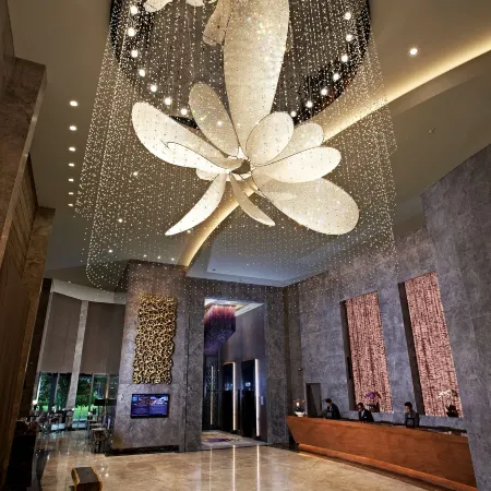 Carlton City Hotel Singapore Отели рядом с достопримечательностью «Центр UOB-SGX»