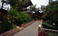 Ban Sakaekrang Resort Отели в г. 