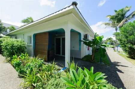 Hotel Exsel Victoria Отели в г. Петит Иль