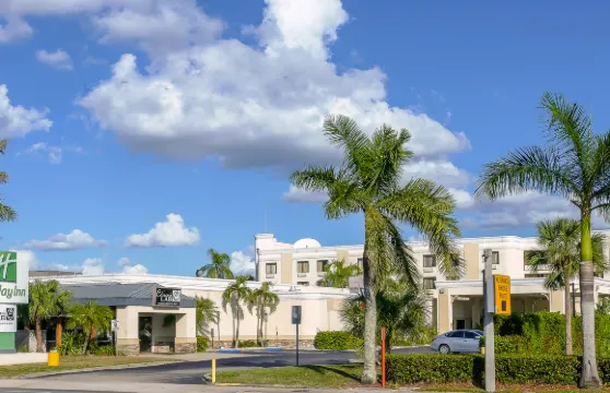 Holiday Inn 邁爾斯堡鬧市HISTORIC