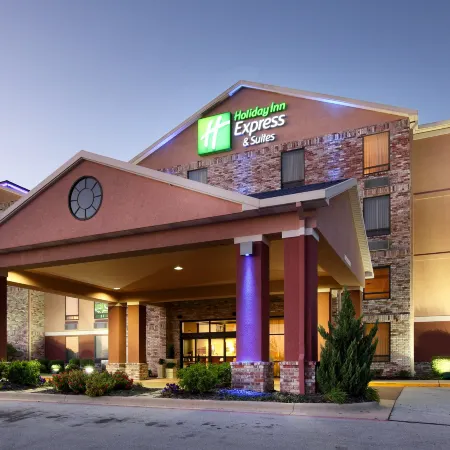 Holiday Inn Express & Suites HARRISON by IHG