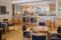 Holiday Inn LEEDS - WAKEFIELD M1, JCT.40 by IHG - bar