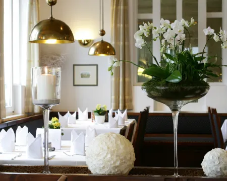 Gasthof & Metzgerei Zur Einkehr 에를랑겐 호텔