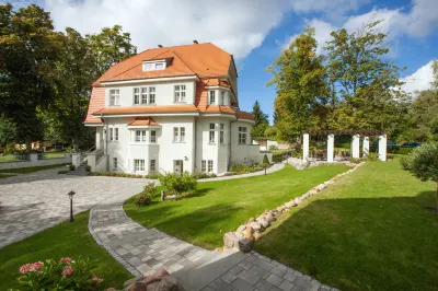 Pension Villa-Ingeborg Hôtels à : Furstenberg/ Havel