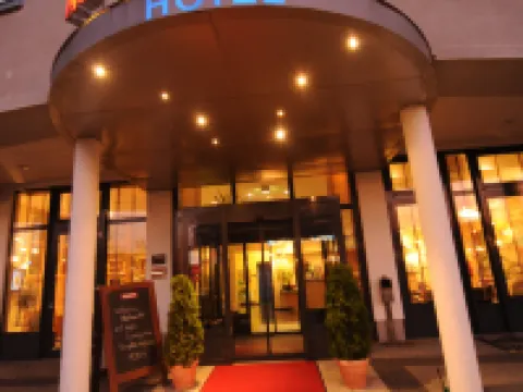 ホテル アスコット ブリストル ポツダムのホテル