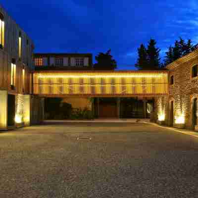 Moulin de Vernègues Hotel Exterior