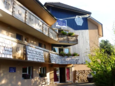 Résidence Côté Chalet Hotels in Thonon-les-Bains