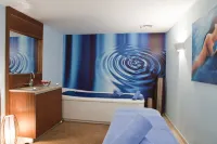Kempinski Hotel Grand Arena Bansko - Hot Tub