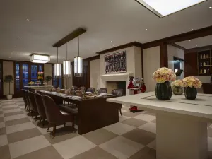 阿德隆凱賓斯基酒店