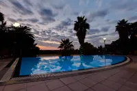 Protea Hotel Johannesburg Wanderers - Infinity Pools
