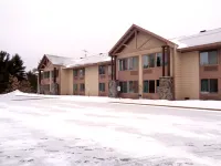 Coratel Inn & Suites by Jasper Black River Falls, WI - 2-Star