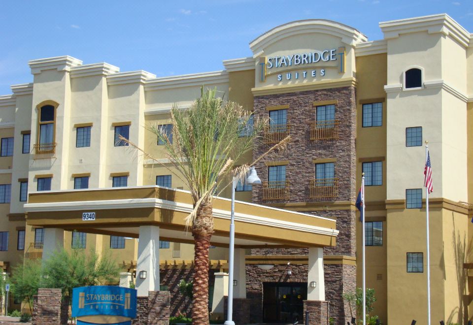 Staybridge Suites Phoenix-Glendale Over view